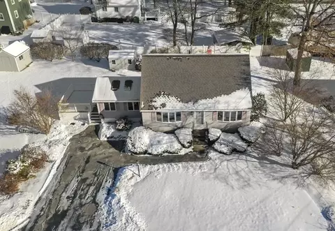 2 Market St, Billerica, MA 01821