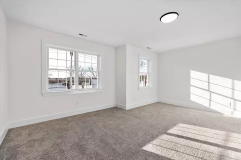 87 Boston Ave, Worcester, MA 01604 photo 12