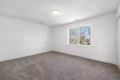 87 Boston Ave, Worcester, MA 01604 photo 16