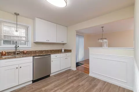 43 Sequoya Ln, Hanover, MA 02339 photo 4