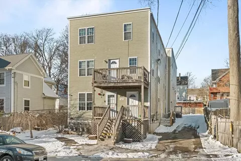 45 Nightingale St #C, Dorchester Center, MA 02124
