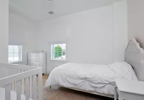 Bedroom - 74 Samoset Ave, Hull, MA 02045 photo 3 of 5