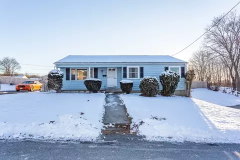 139 Mercier Ave, Somerset, MA 02725