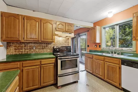 Kitchen - 150 Brickyard Rd, Athol, MA 01331 photo 3 of 4