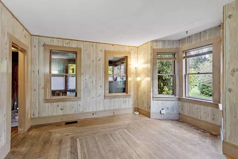 Living - 150 Brickyard Rd, Athol, MA 01331 photo 3 of 4