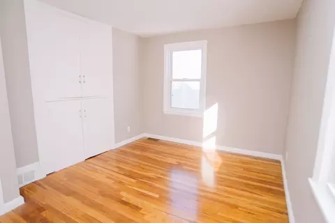 Bedroom - 75 Lumae St, Springfield, MA 01119 photo 2 of 16