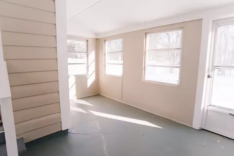 Exterior - 75 Lumae St, Springfield, MA 01119 photo 7 of 7
