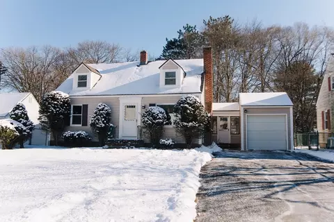 Exterior - 75 Lumae St, Springfield, MA 01119 photo 2 of 7