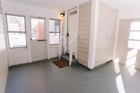 Exterior - 75 Lumae St, Springfield, MA 01119 photo 6 of 7