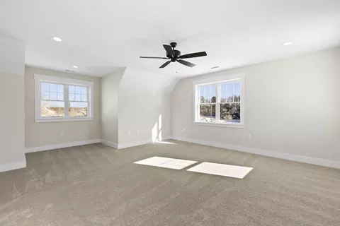 Bedroom - 1 Haystack Ln, Berkley, MA 02779 photo 2 of 8