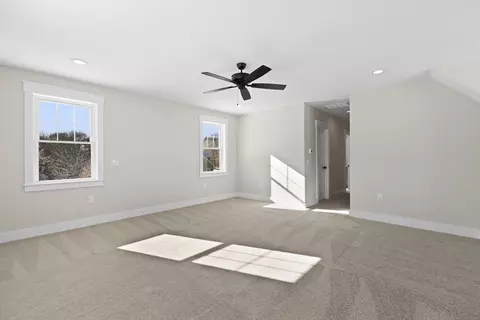 Bedroom - 1 Haystack Ln, Berkley, MA 02779 photo 3 of 8