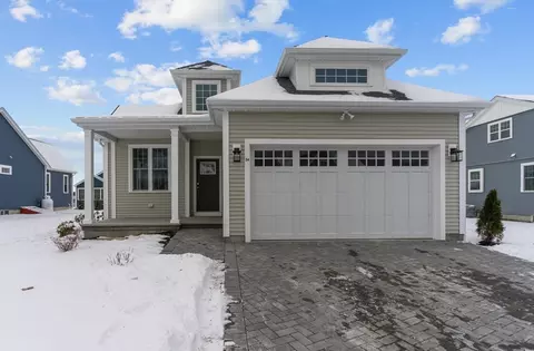 54 Yvonne Ln, Rehoboth, MA 02769
