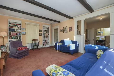 Living - 787 High St, Fall River, MA 02720 photo 2 of 6