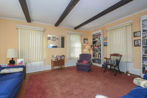 Living - 787 High St, Fall River, MA 02720 photo 3 of 6