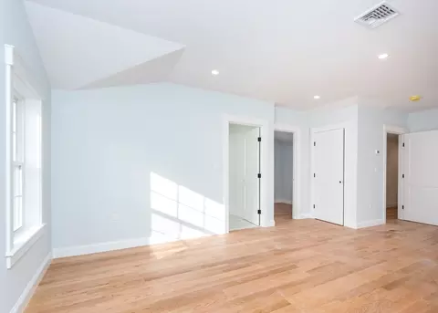 40 Wheelock Rd, Waltham, MA 02453 photo 26