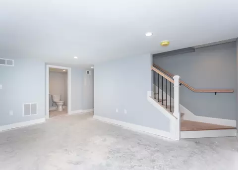 40 Wheelock Rd, Waltham, MA 02453 photo 35