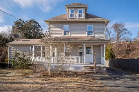 22 Primrose St, West Springfield, MA 01089