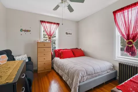 Bedroom - 253 Fairview Ave, Chicopee, MA 01013 photo 2 of 8