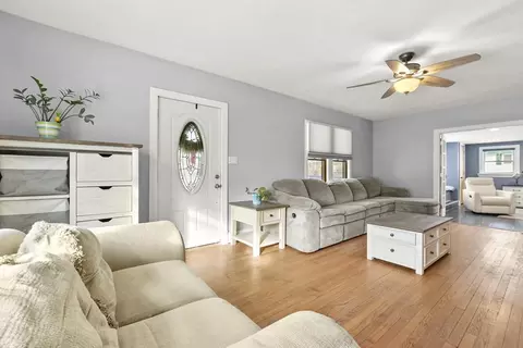140 Parker St, Maynard, MA 01754 photo 4