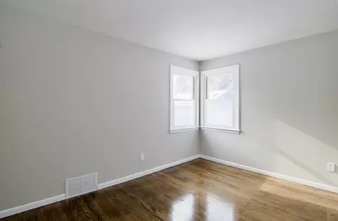 43 Edbert St, Chicopee, MA 01020 photo 17