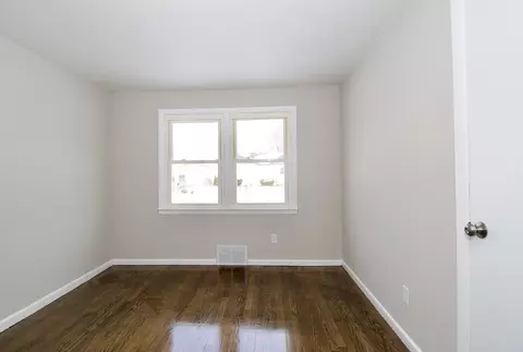 43 Edbert St, Chicopee, MA 01020 photo 25