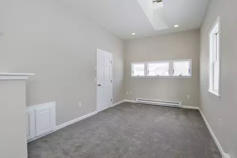 43 Edbert St, Chicopee, MA 01020 photo 33