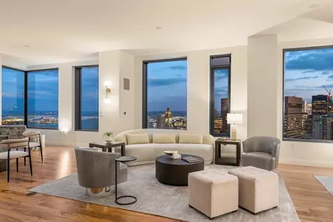 110 Sudbury St #4204, Boston, MA 02114