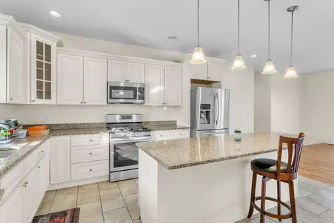 2222 Wilbraham Rd, Springfield, MA 01129 photo 11