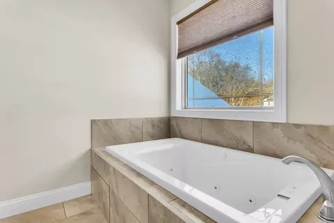 2222 Wilbraham Rd, Springfield, MA 01129 photo 25