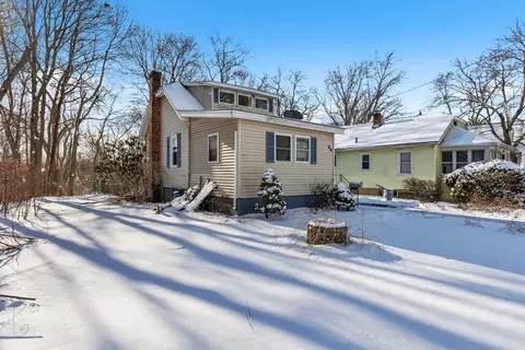69 Silas St, Springfield, MA 01109 photo 5