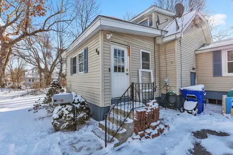 69 Silas St, Springfield, MA 01109 photo 6