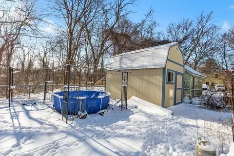 69 Silas St, Springfield, MA 01109 photo 34