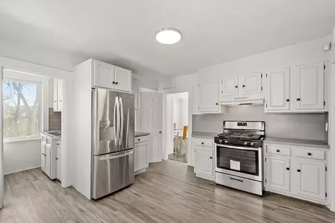 99 Clover St, Worcester, MA 01603 photo 7