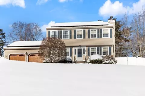 51 Blueberry Ln, Methuen, MA 01844