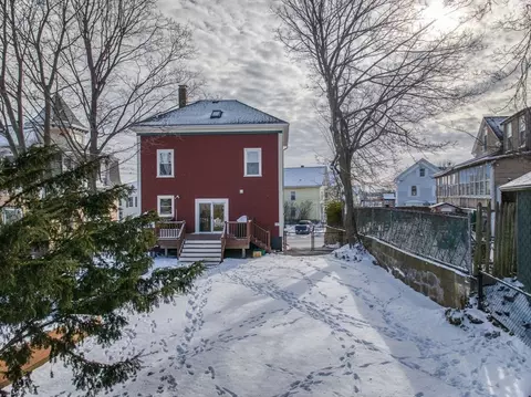 114 Prospect St, Gloucester, MA 01930 photo 5