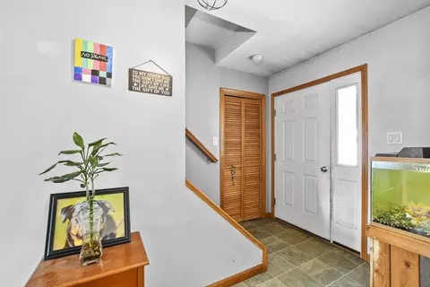 Entry Way - 41 S Road Ext, Peru, MA 01235 photo 1 of 1