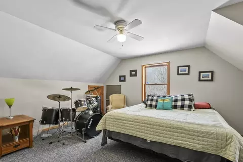 Bedroom - 41 S Road Ext, Peru, MA 01235 photo 3 of 7