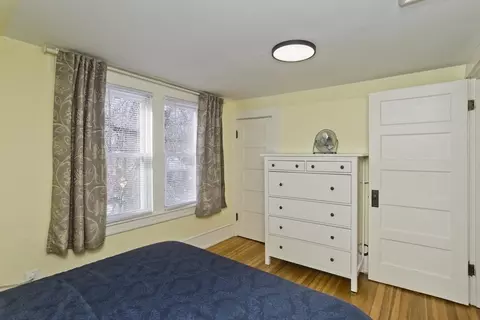 Bedroom - 139 Eddy St, Springfield, MA 01104 photo 2 of 8