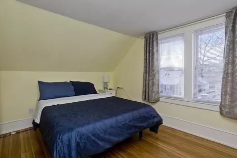 Bedroom - 139 Eddy St, Springfield, MA 01104 photo 1 of 8