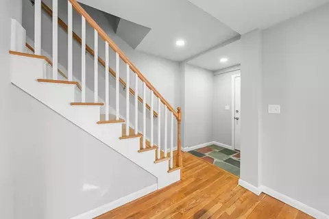 419 Laurel St, Fall River, MA 02724 photo 7