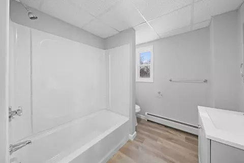 419 Laurel St, Fall River, MA 02724 photo 11
