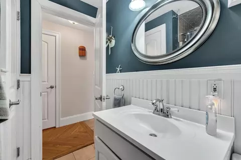 426 Mariner Cir, Barnstable, MA 02635 photo 31