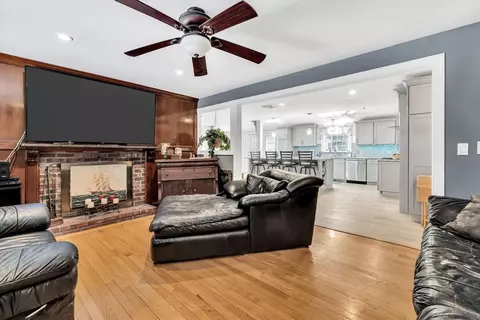 426 Mariner Cir, Barnstable, MA 02635 photo 32