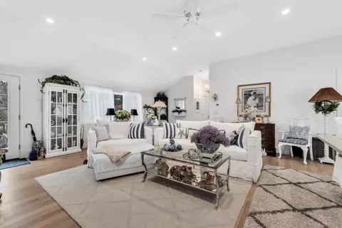 426 Mariner Cir, Barnstable, MA 02635 photo 15