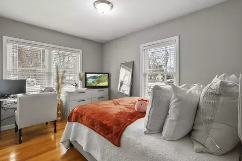 47 Bernice Ave, Brockton, MA 02301