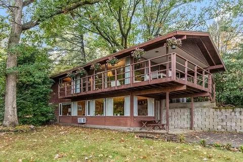 20 Loring Rd, Lexington, MA 02421