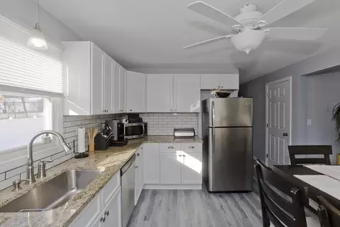 99 White Birch Dr, Springfield, MA 01119 photo 4