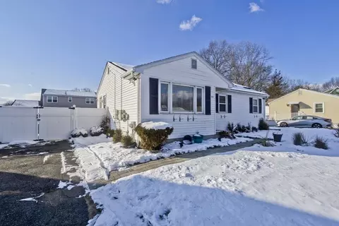99 White Birch Dr, Springfield, MA 01119 photo 24