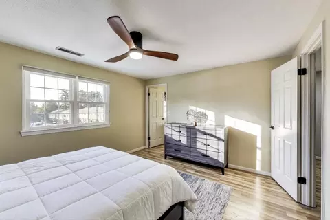 9 Hemlock Cir #9, Millis, MA 02054 photo 11