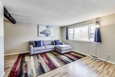 9 Hemlock Cir #9, Millis, MA 02054 photo 3